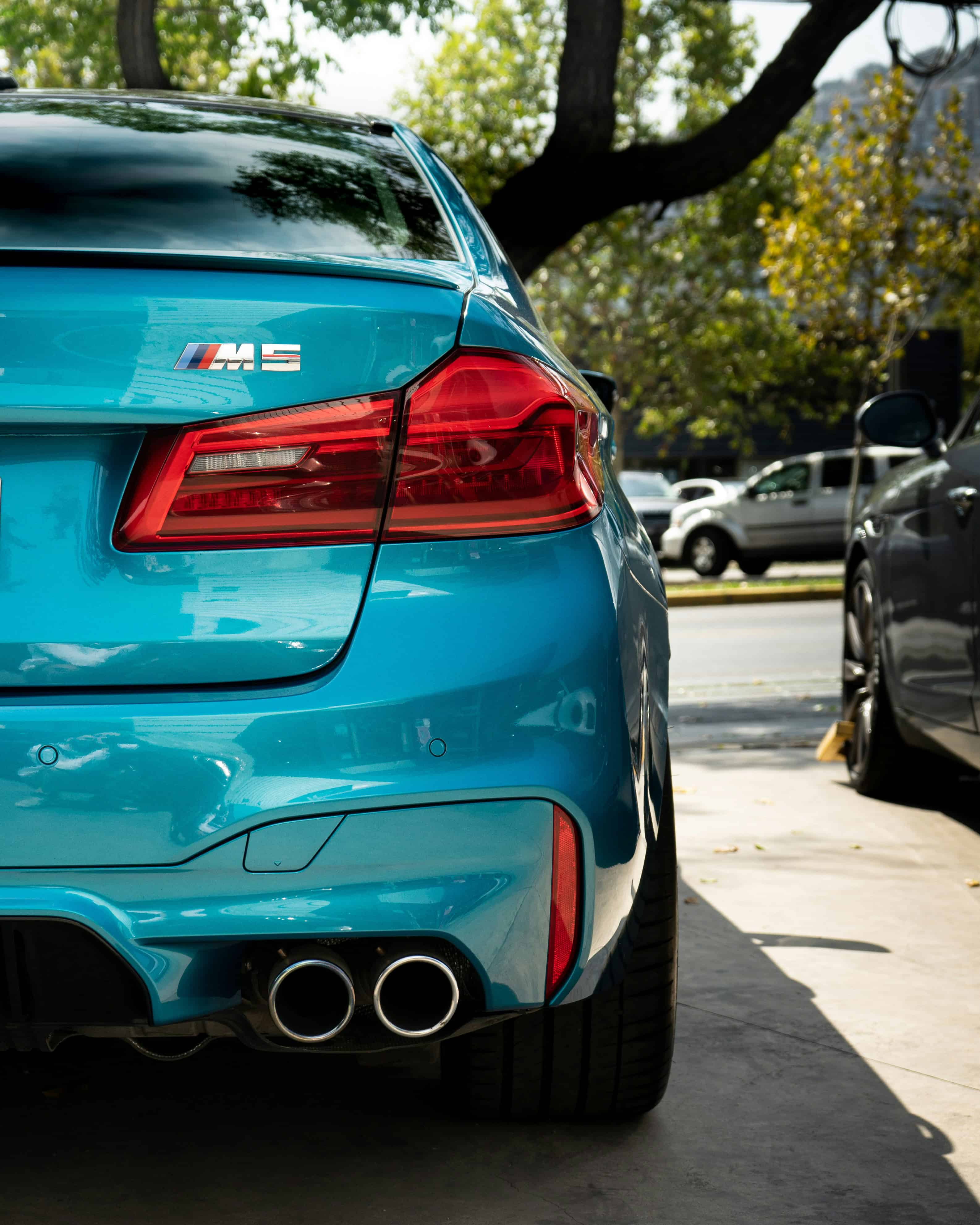 BMW G90 M5 accelerating on Gauteng highway – how fast is the M5 in SA 2026